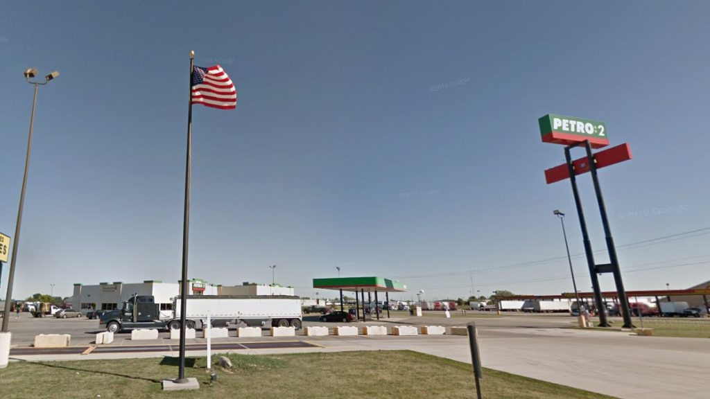 defiance_napoleon_petro_gas_station_bus_stop Barons Bus