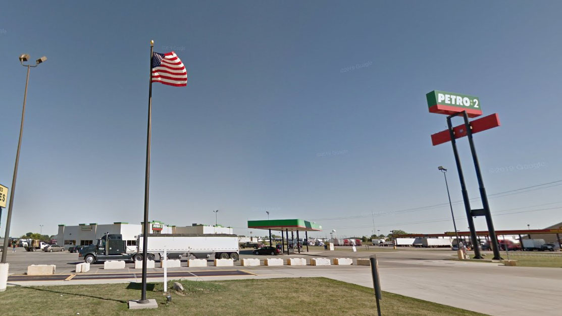 defiance_napoleon_petro_gas_station_bus_stop Barons Bus