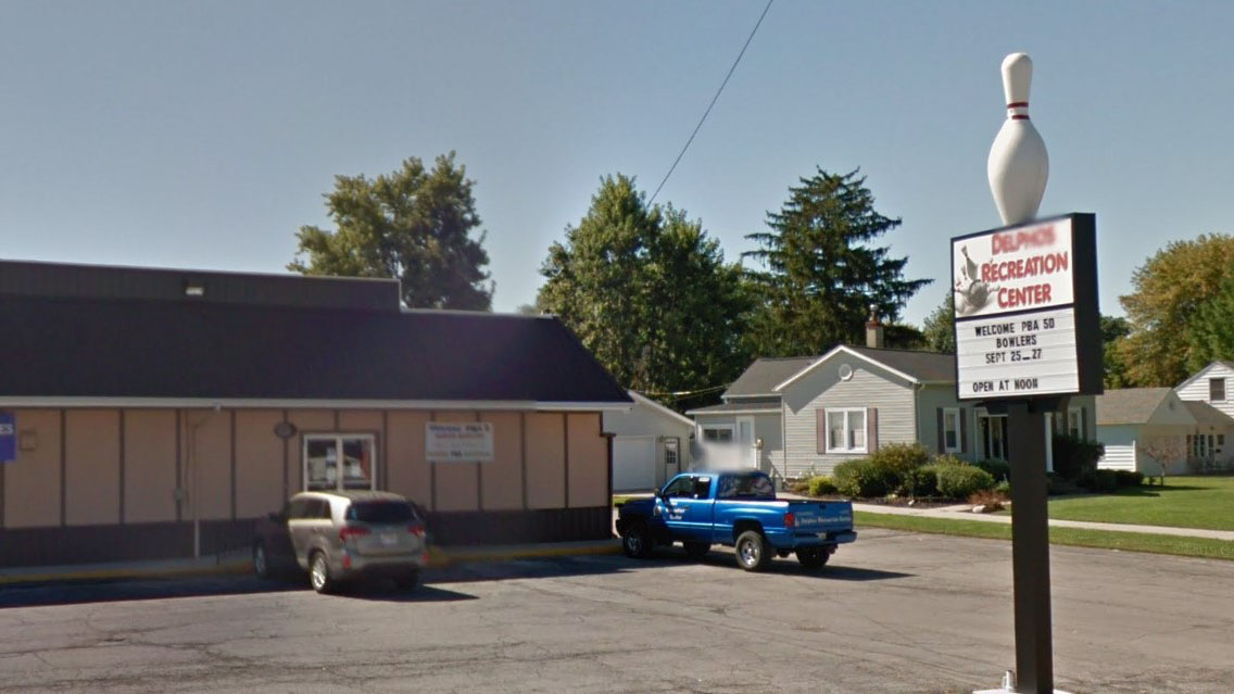 Delphos MIcrotel Inn & Suites by Wyndham Delphos Barons Bus