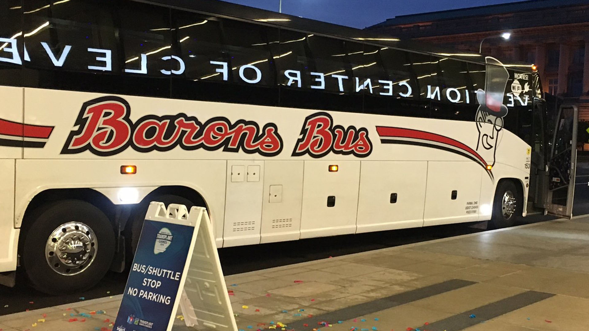 barons bus convention center cleveland cropped Barons Bus