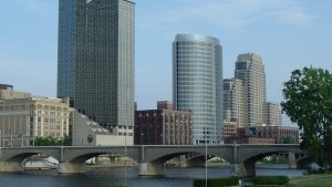 grand rapids michigan charter bus transportation