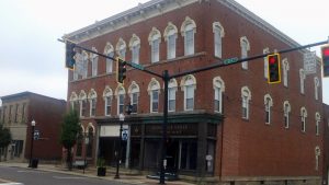 louisville ohio charter bus transportation